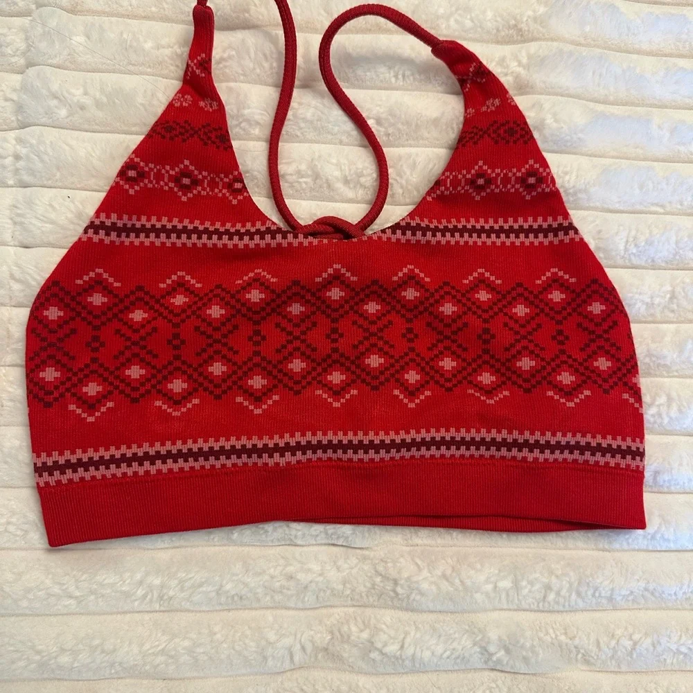 Fabletics Red Patterned Bra - Picture 2 of 3